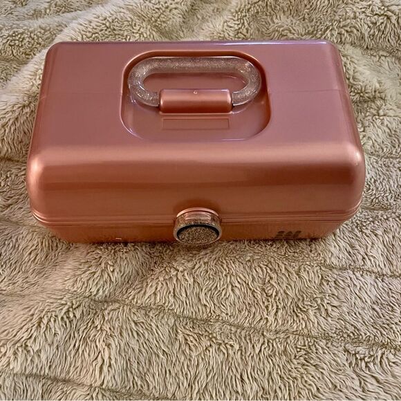 Caboodle Rose Gold Cosmetic Case - Picture 1 of 4